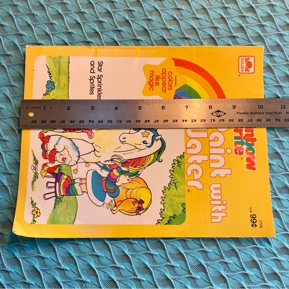 1983/84 Rainbow Brite Color book/Card - Picture 3 of 16